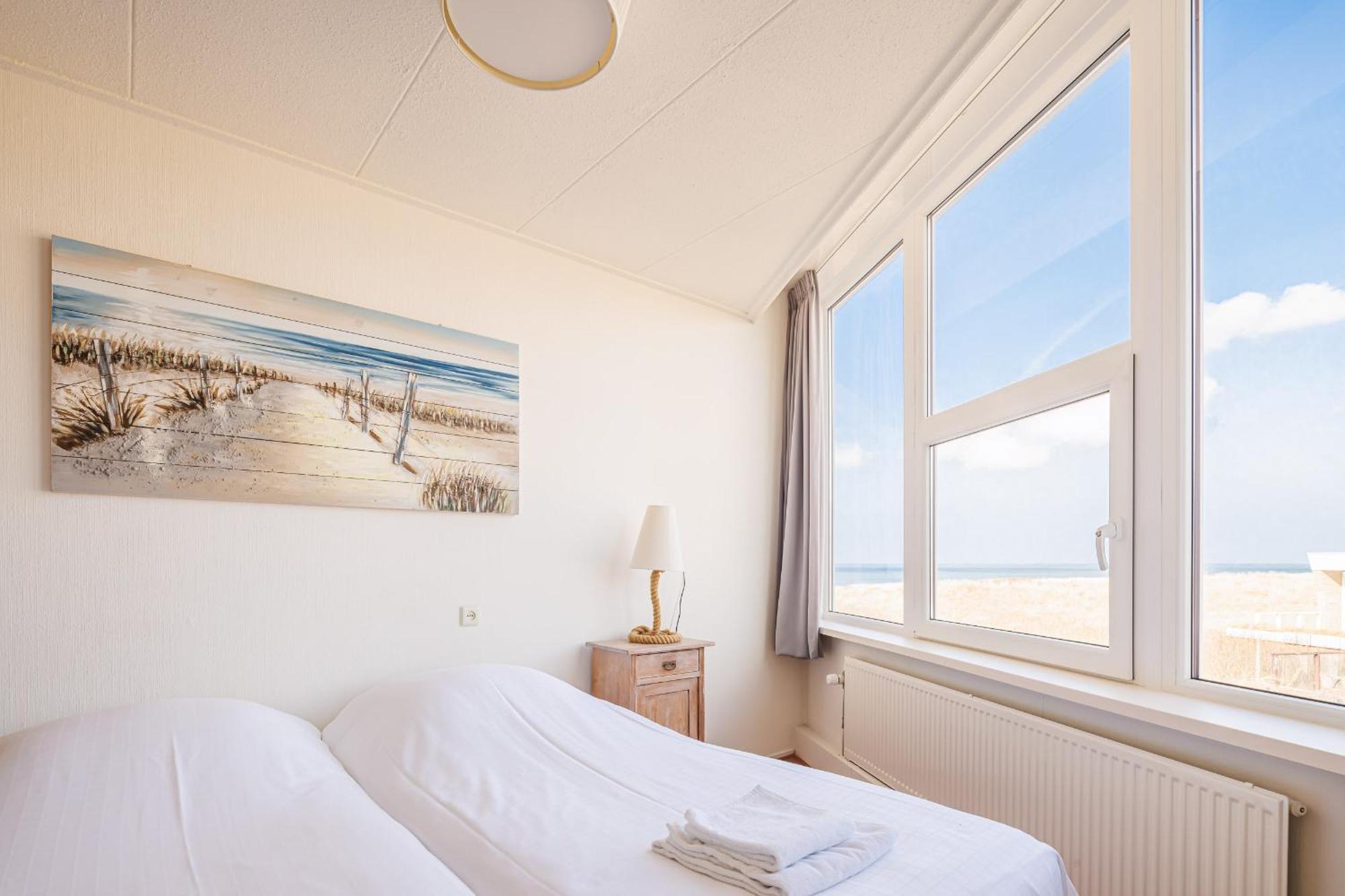 Neptunus Appartementen Bergen aan Zee Rum bild