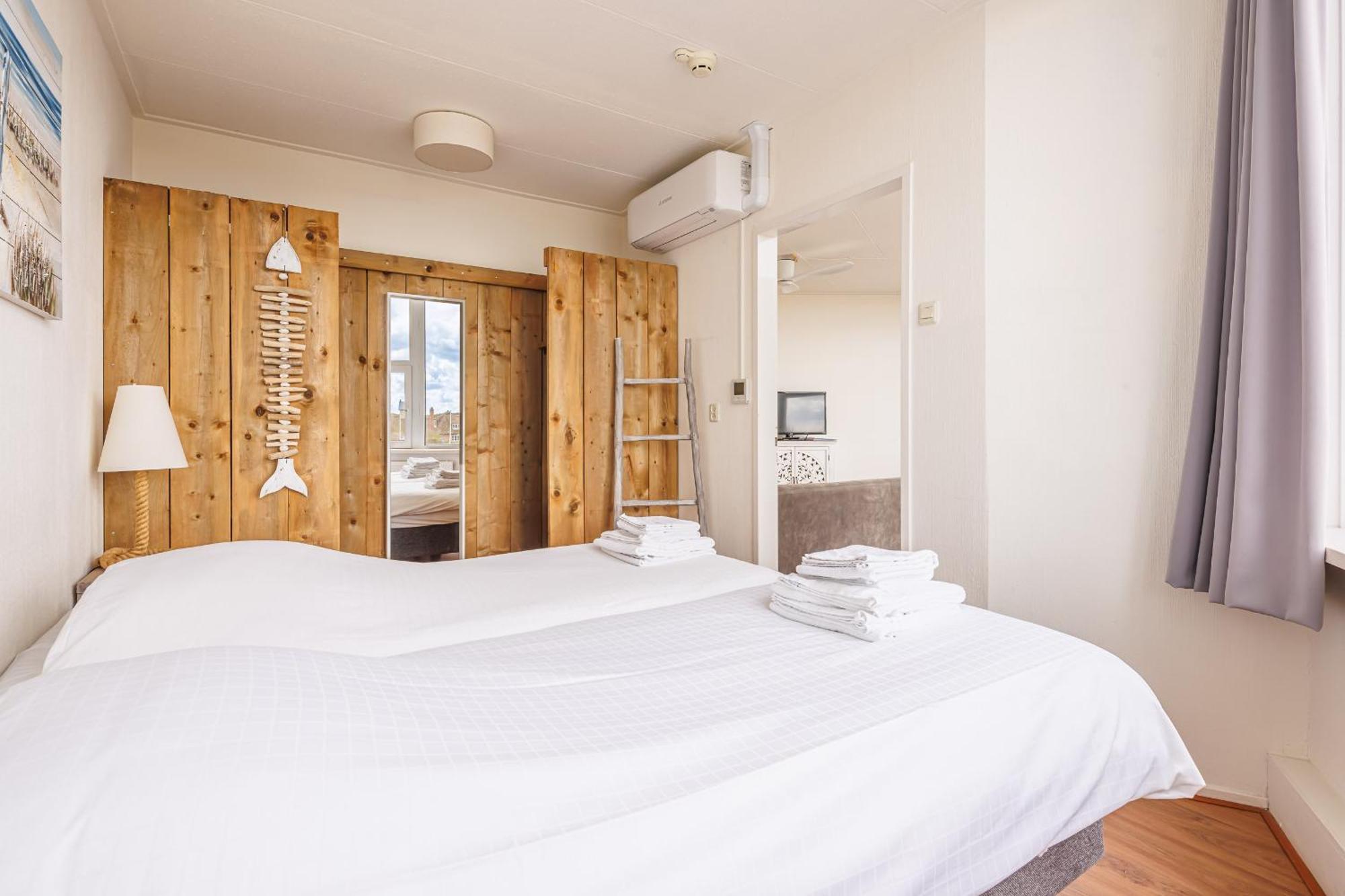 Neptunus Appartementen Bergen aan Zee Rum bild