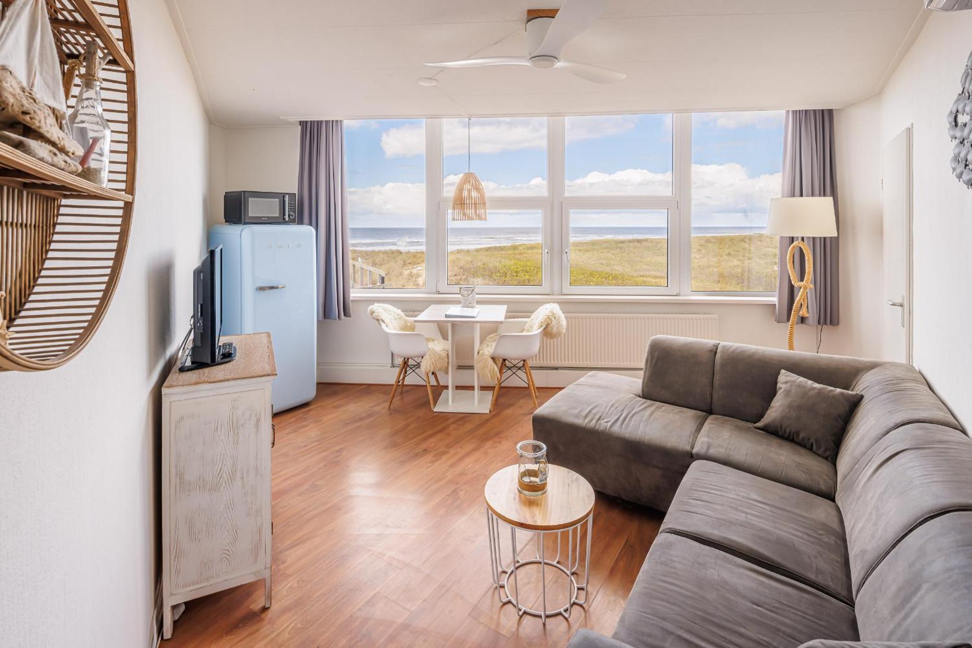 Neptunus Appartementen Bergen aan Zee Rum bild