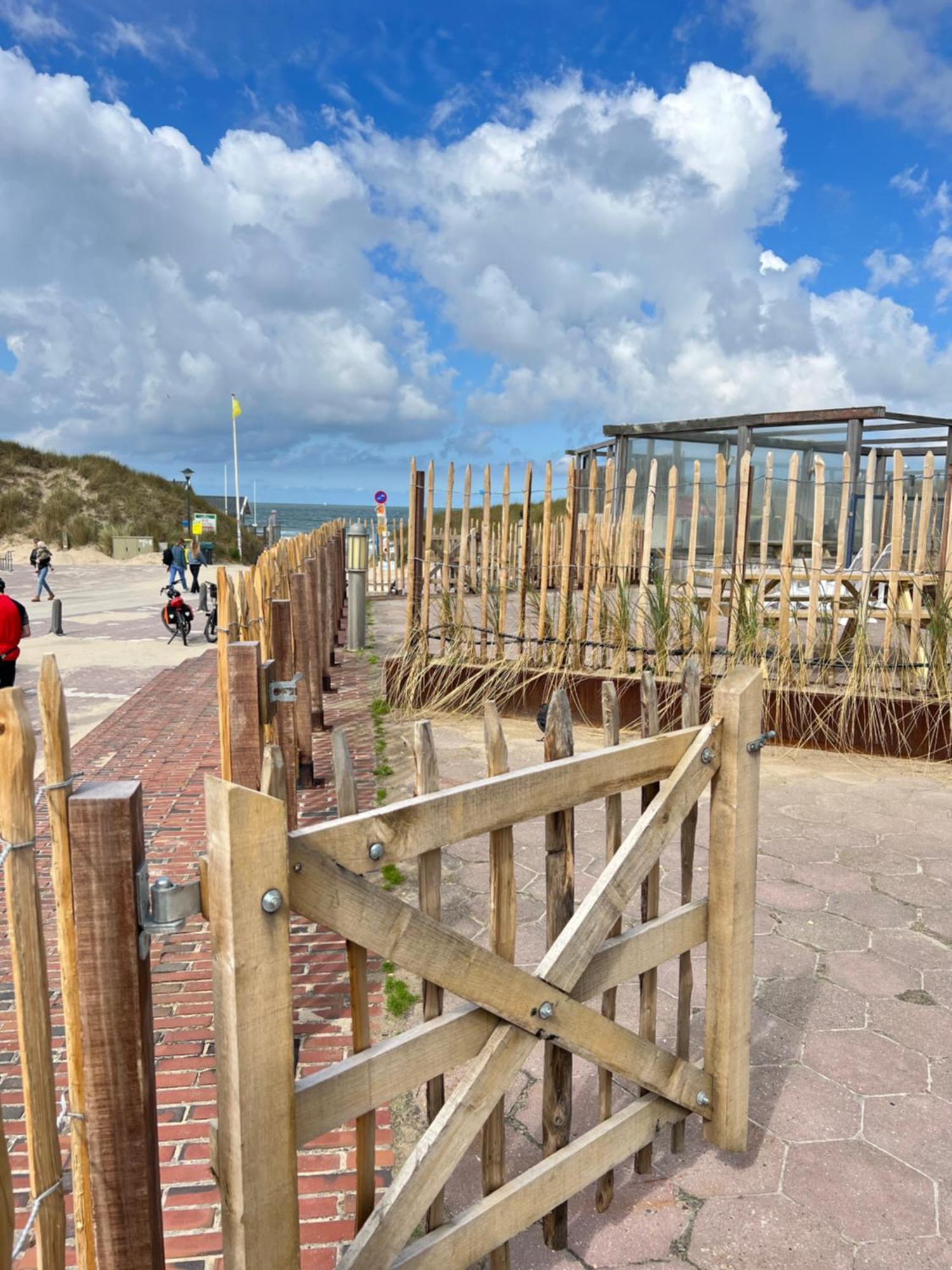 Neptunus Appartementen Bergen aan Zee Rum bild